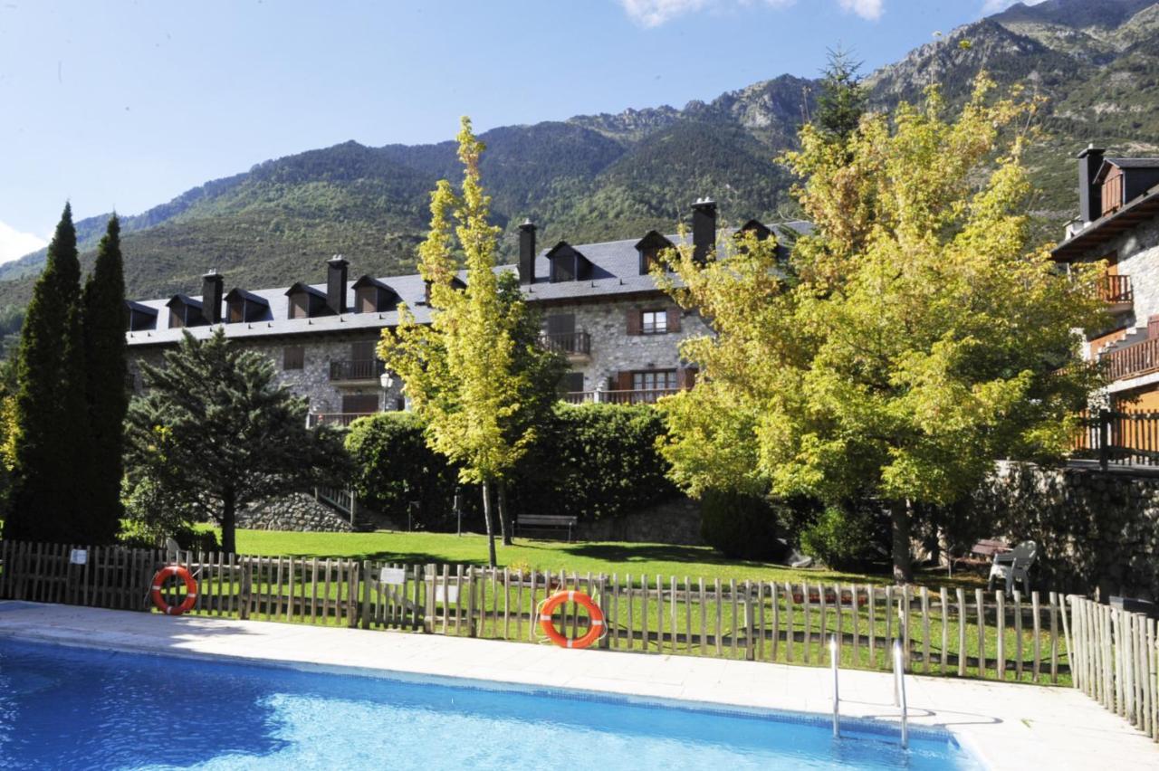 Chardin D'Alto-Apartamentos Chardins Бенаске Экстерьер фото