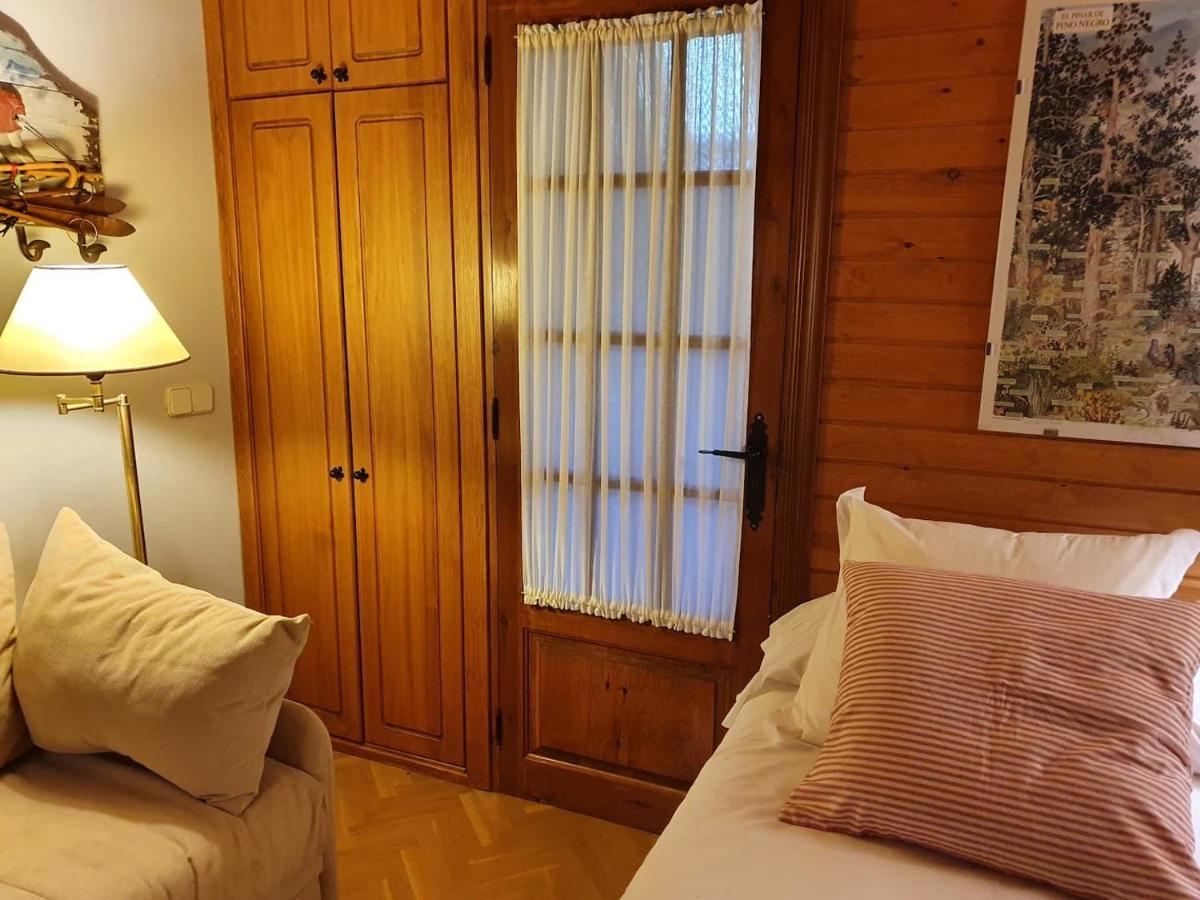 Chardin D'Alto-Apartamentos Chardins Бенаске Экстерьер фото
